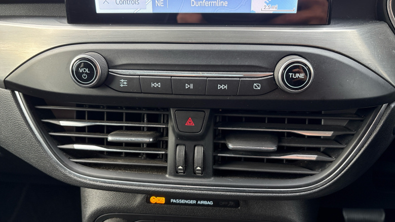 Ford Focus 1.5 EcoBlue 120 Titanium 5dr Auto Diesel Estate